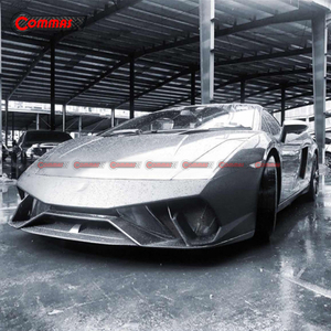 Kit de corpo de para-choque dianteiro em fibra de carbono estilo desempenho para Lambroghini Gallardo LP550 LP560 LP570