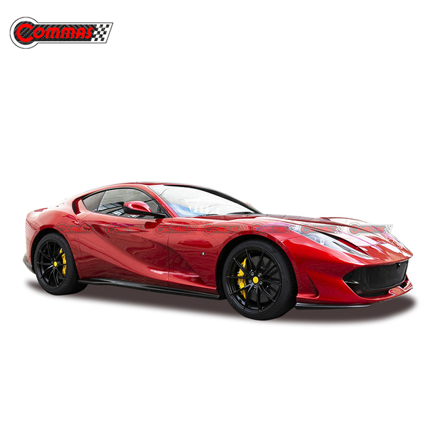 Saias laterais OEM de fibra de carbono para Ferrari 812