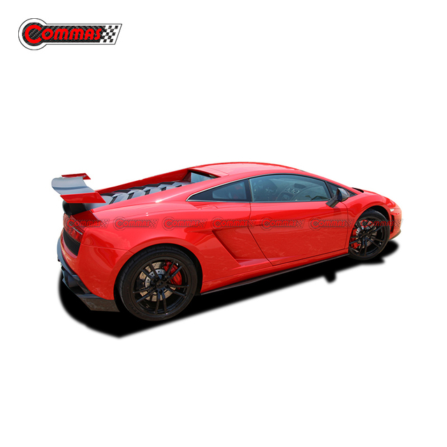 Capa traseira de fibra de carbono estilo RZ para Lambroghini Gallardo LP540 LP550 LP560