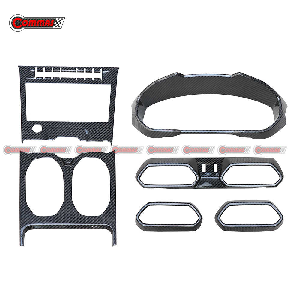 guarni&ccedil;&otilde;es interiores do carro