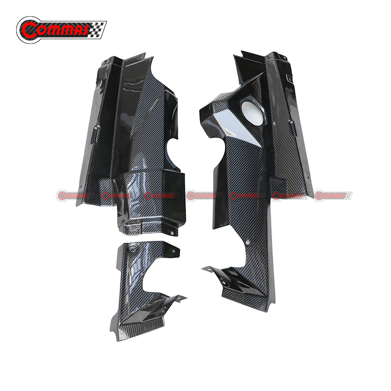 Interior do motor em fibra de carbono Lamborghini LP700