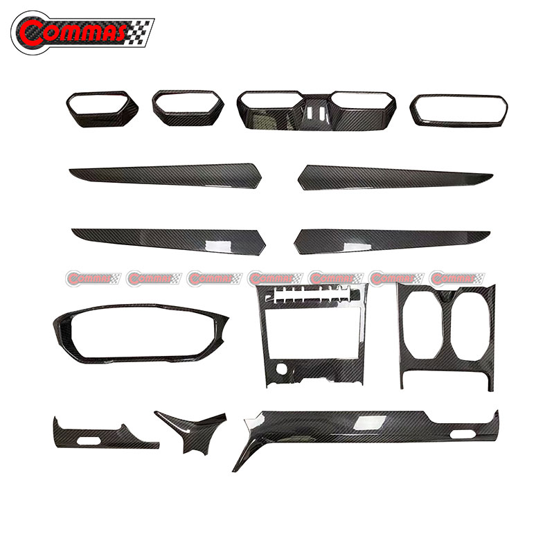 guarni&ccedil;&otilde;es interiores do carro