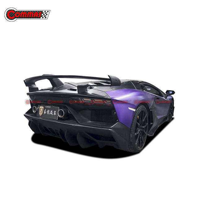  Kit de carroceria de fibra de vidro Svj Style para Lamborghini Aventador Lp700